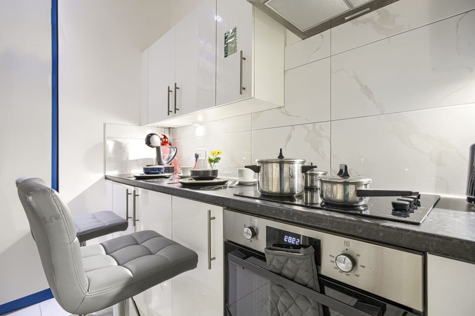 The Finsbury Deluxe Apartments