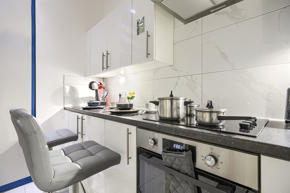 The Finsbury Deluxe Apartments