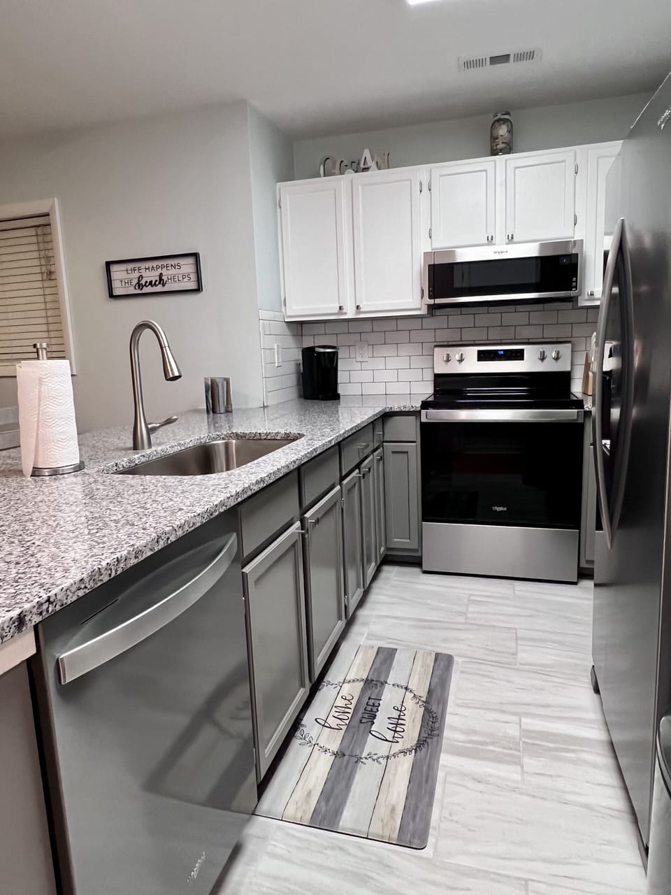 All new SS appliances with a Keurig machine. Please bring your own K-cups. 