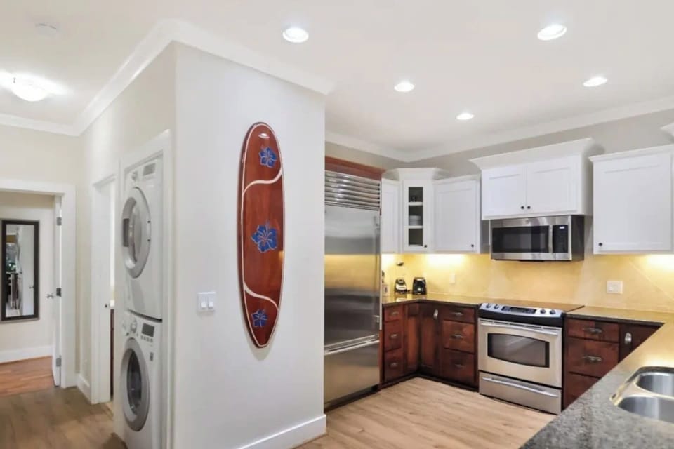 Kitchen and stackable washer/dryer