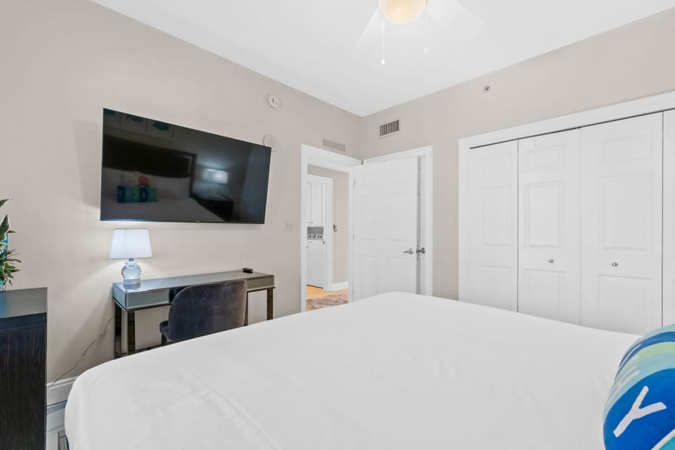 2nd Bedroom