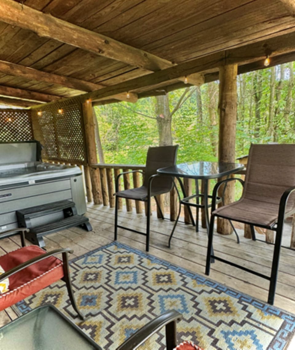 Porch with hot tub