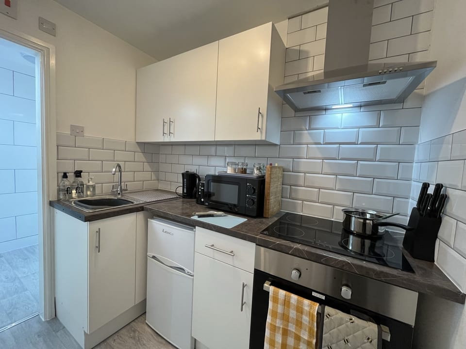 Studio 5 - Fully equipped kitchen for everything you need