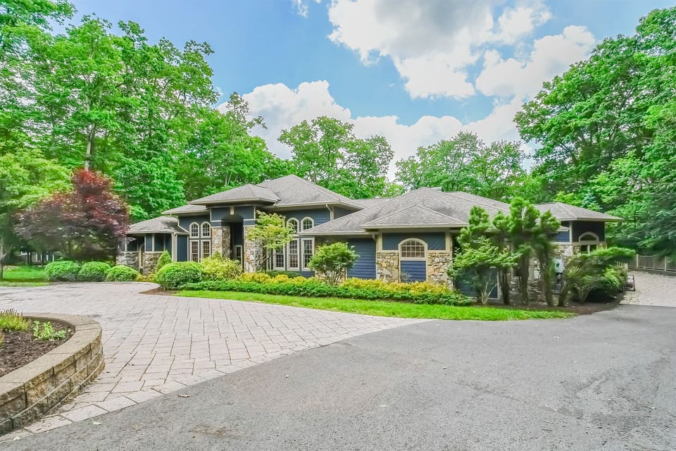 Welcome To Après Lake and Ski!