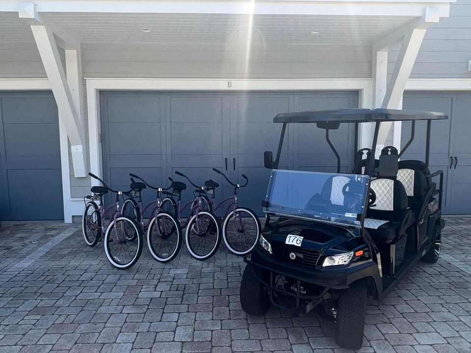 INCLUDED 4 Adult Beach Cruiser Bikes and 6 Person Golf Cart