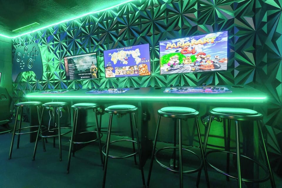 Private arcade - these counsels have over 8000 games, nothing like the nostalgia of your favorite game from many years ago.