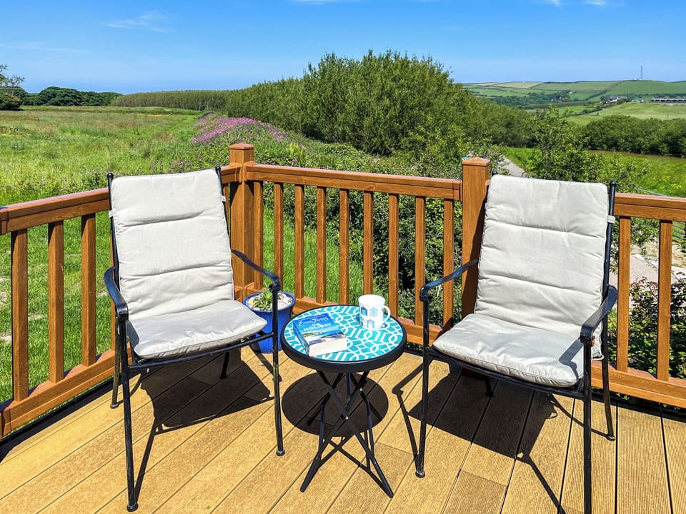 Enjoy the outside! | Grandma&rsquo;s Stick House, Ilfracombe