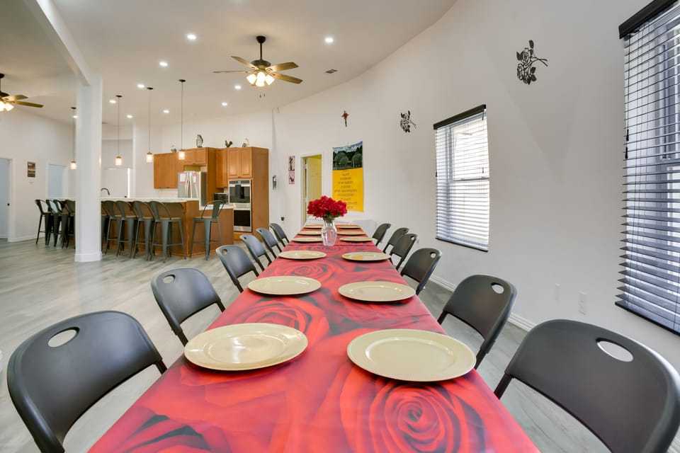 Dining Area | Dishware/Flatware | Trash Bags/Paper Towels