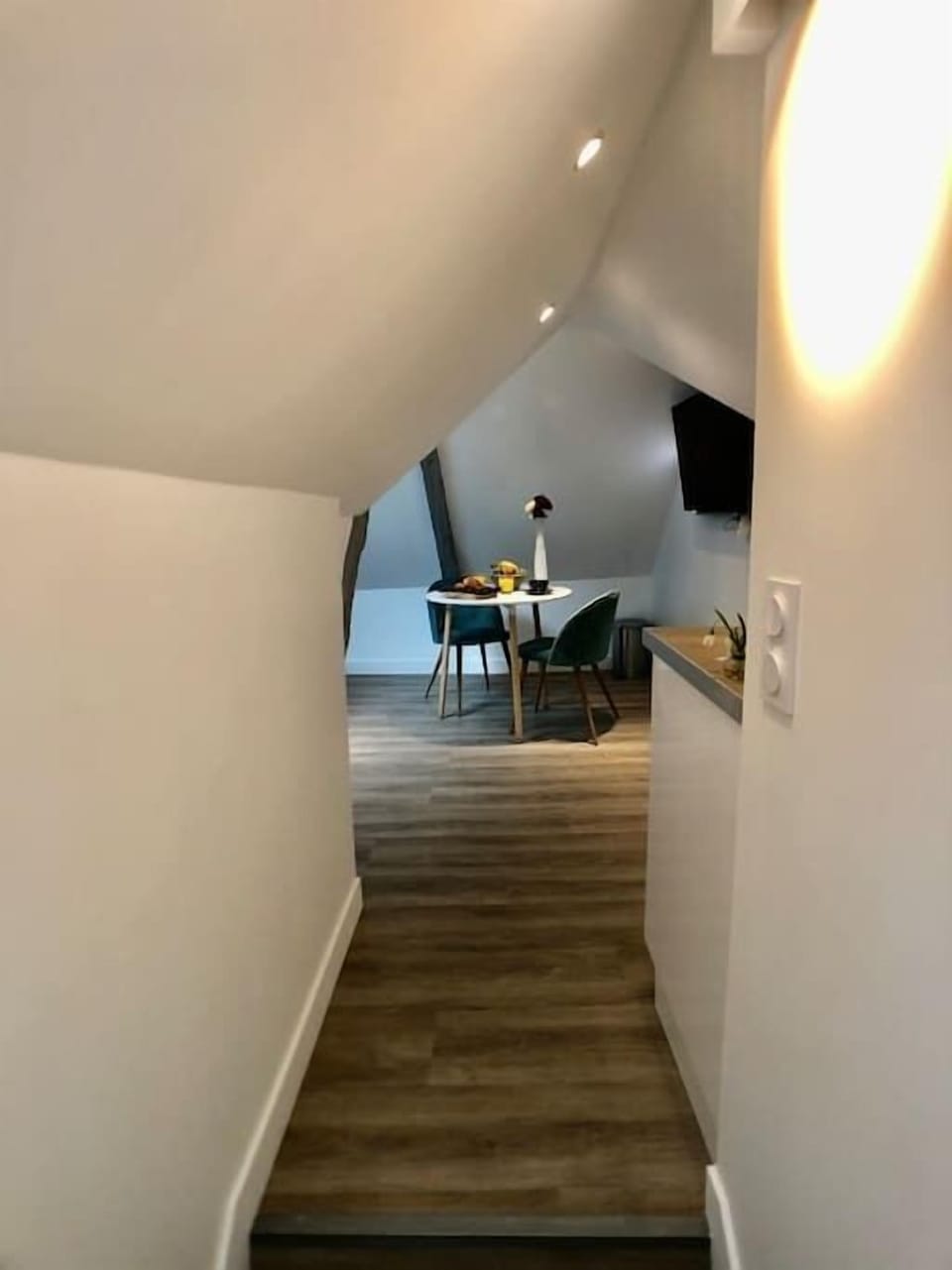 637526b1-35b3-4adc-8df3-09e38d781c16