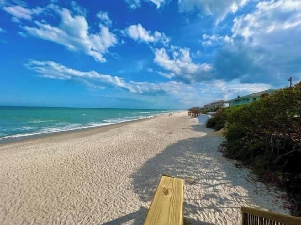 Breathtaking views await in the natural and serene landscapes of beautiful Melbourne Beach!
