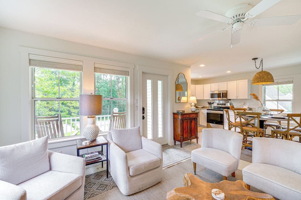 Manteo Vacation Rental | 3BR | 2BA | 1,600 Sq Ft | Flight of Stairs Required