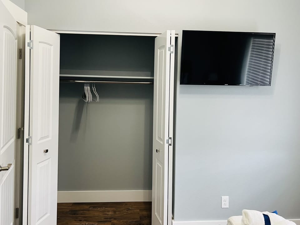 Bedroom 3 Closet (Upstairs)