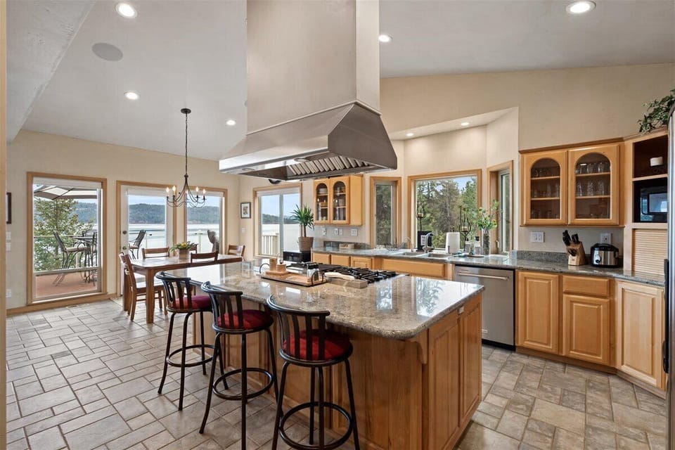 Open floor plan makes this kitchen a nice place to congregate.