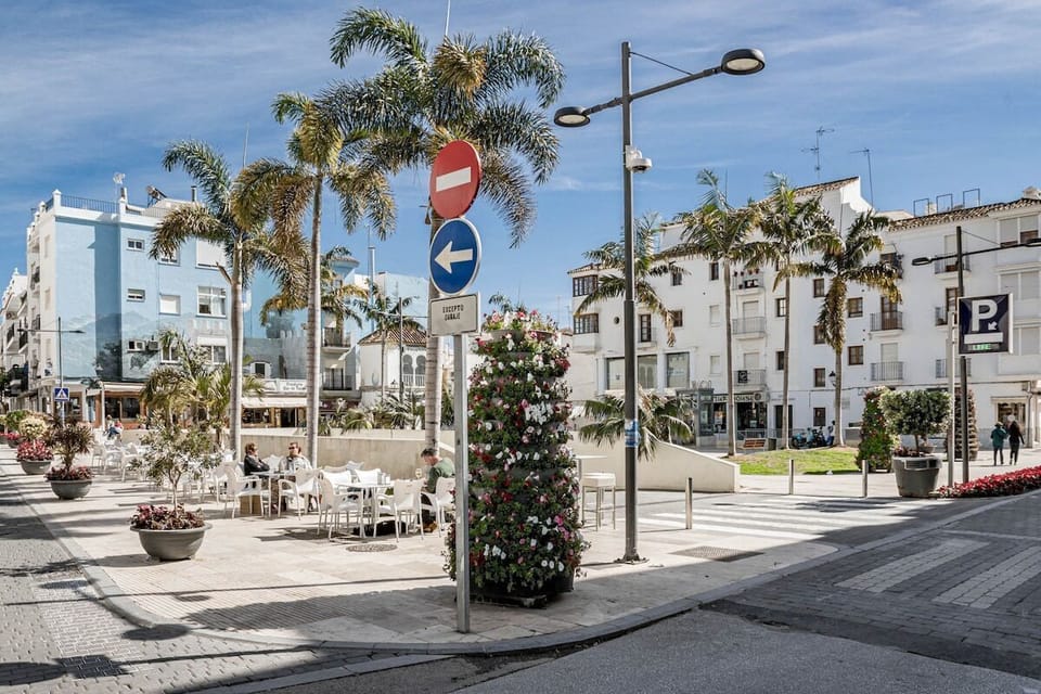 Estepona Parks, Sightseeing.