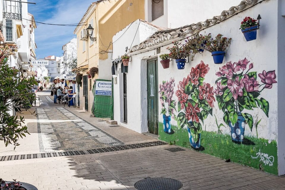 Restaurants, explore, Estepona, Old Town style 