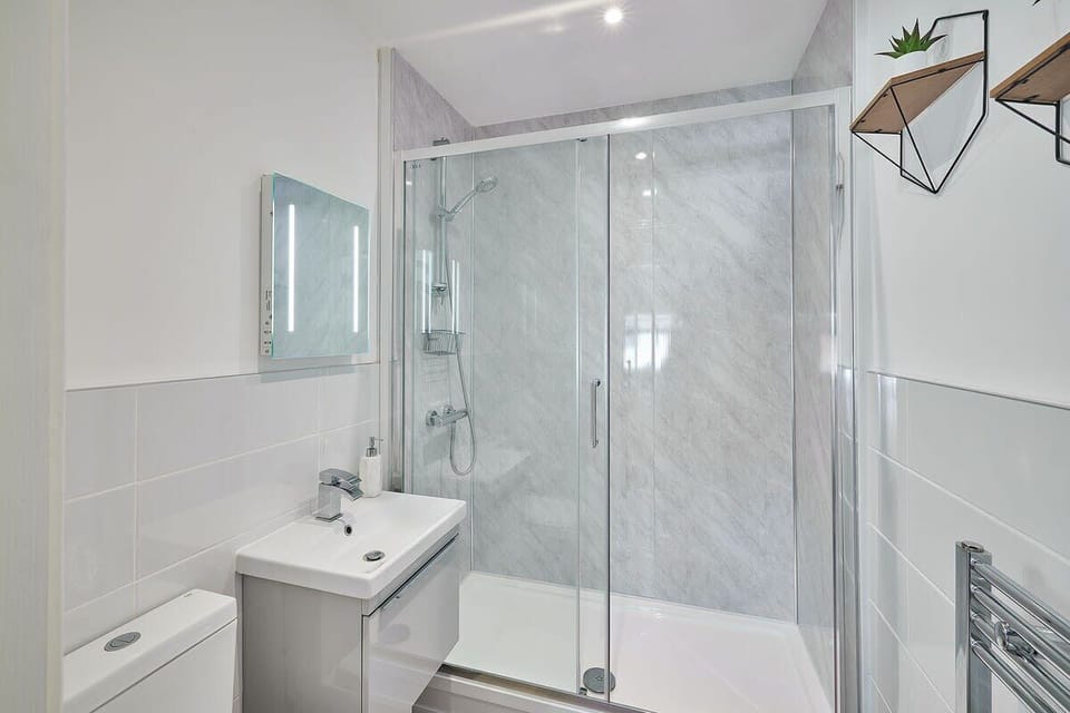 Beach Pad, Whitby - Host & Stay