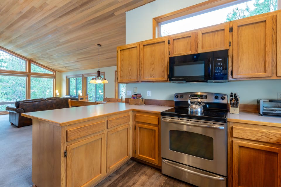 Kitchen - Main Level
