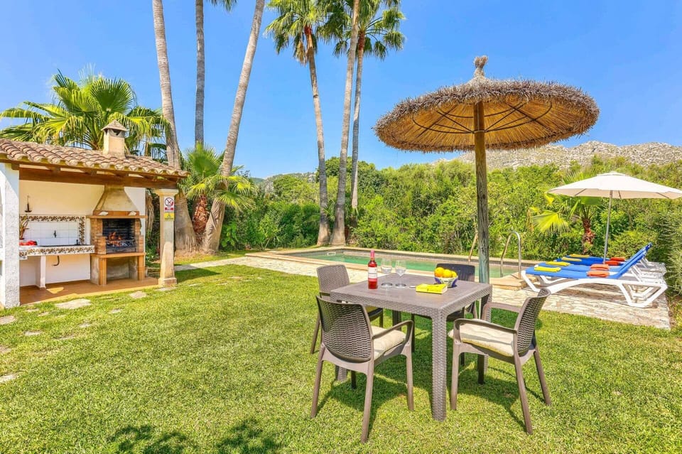 Villa Perez image