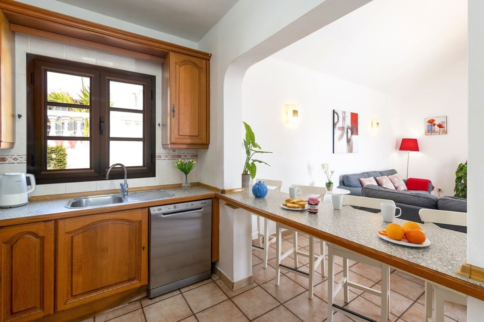 Villa Luisa image