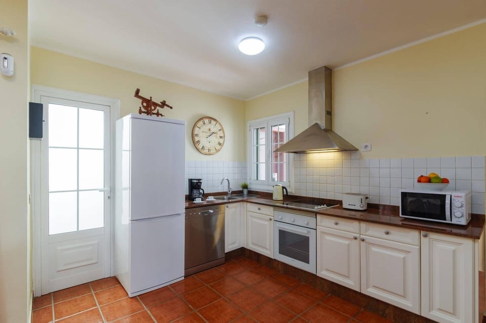 Villa Roca Negra image