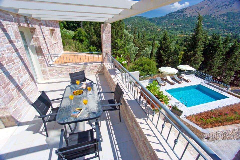 Villa Miranda Elis image