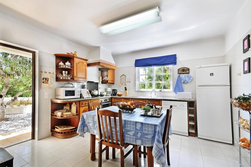 Villa Maisie image