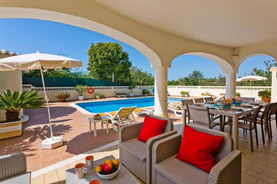 Villa Isabel image