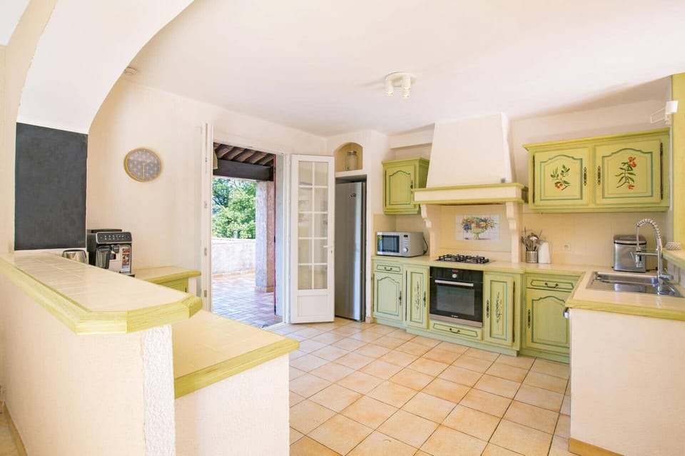 Villa Colombes image