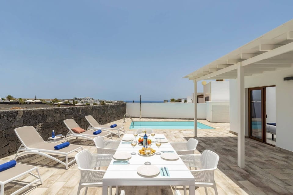 Villa Montane image