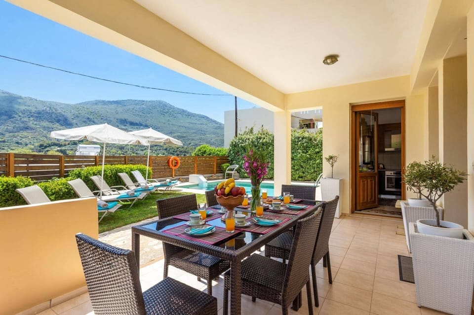 Villa Irine's House image