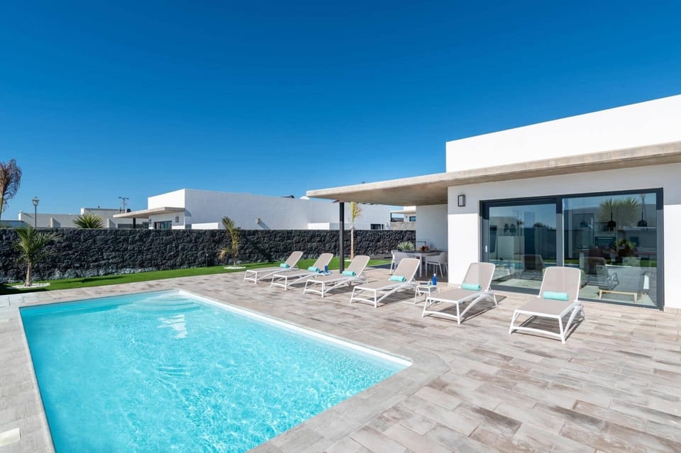 Villa Malvasia image