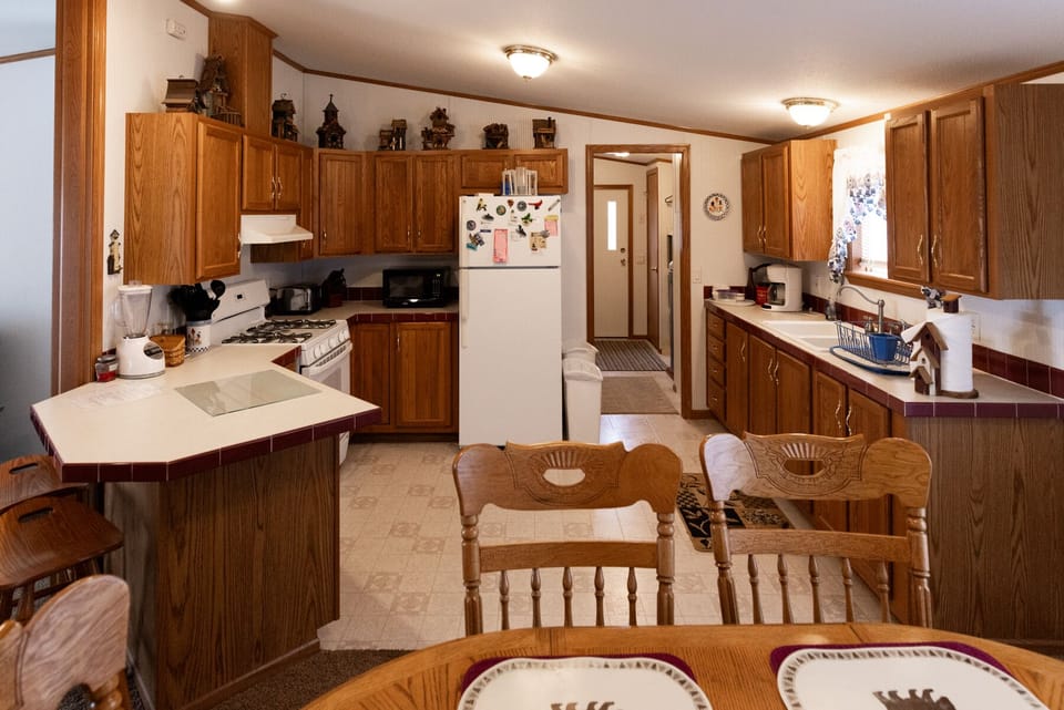 Fully stocked kitchen.
