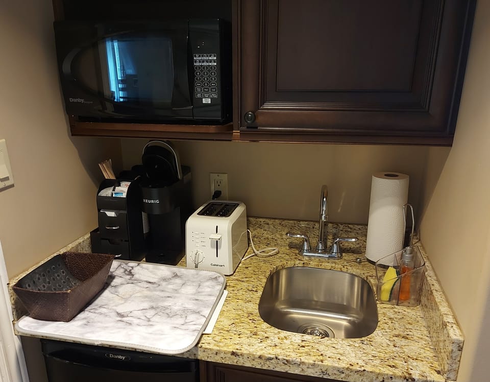 Kitchenette