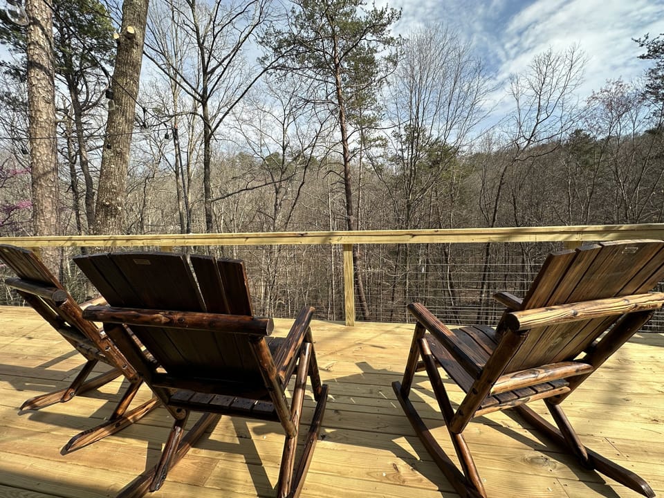 Relax and watch the sunset above the treetops.