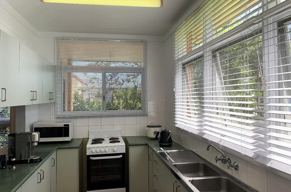 Kitchen: Microwave + Oven + Coffee Maker + Kettle + Rice Cooker + Sink