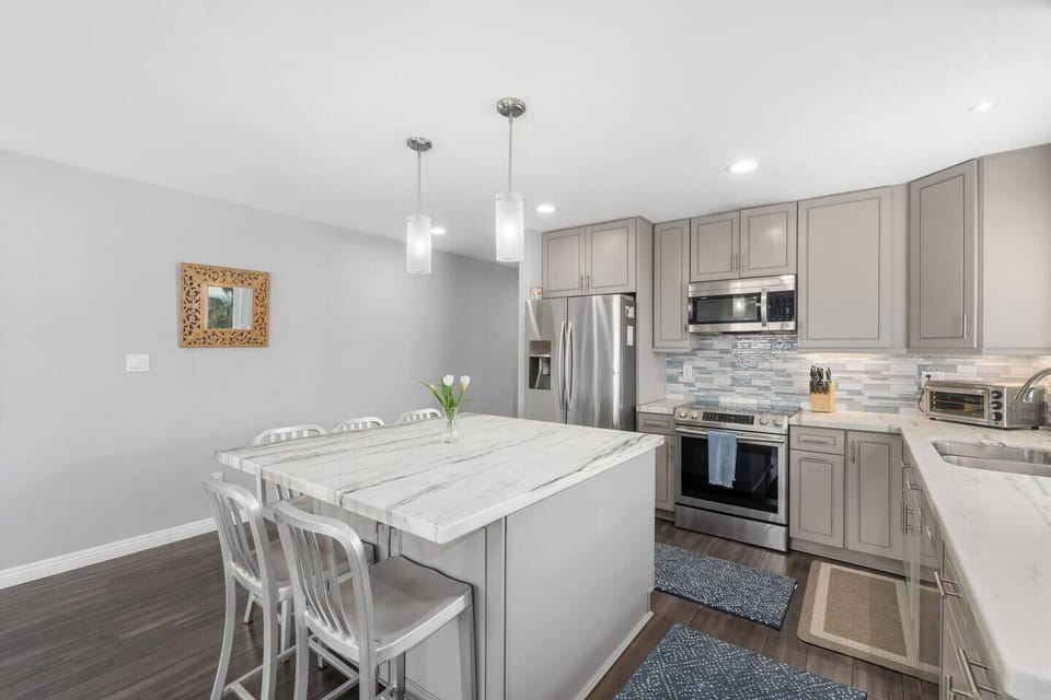 Kitchen (2)