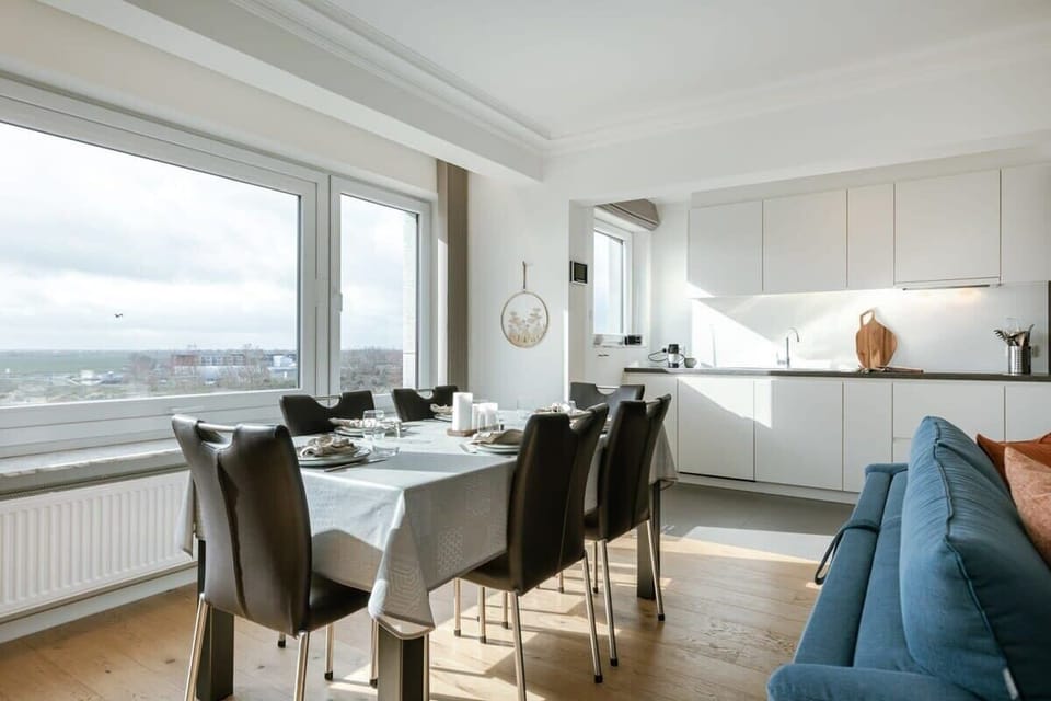 Dining table with view