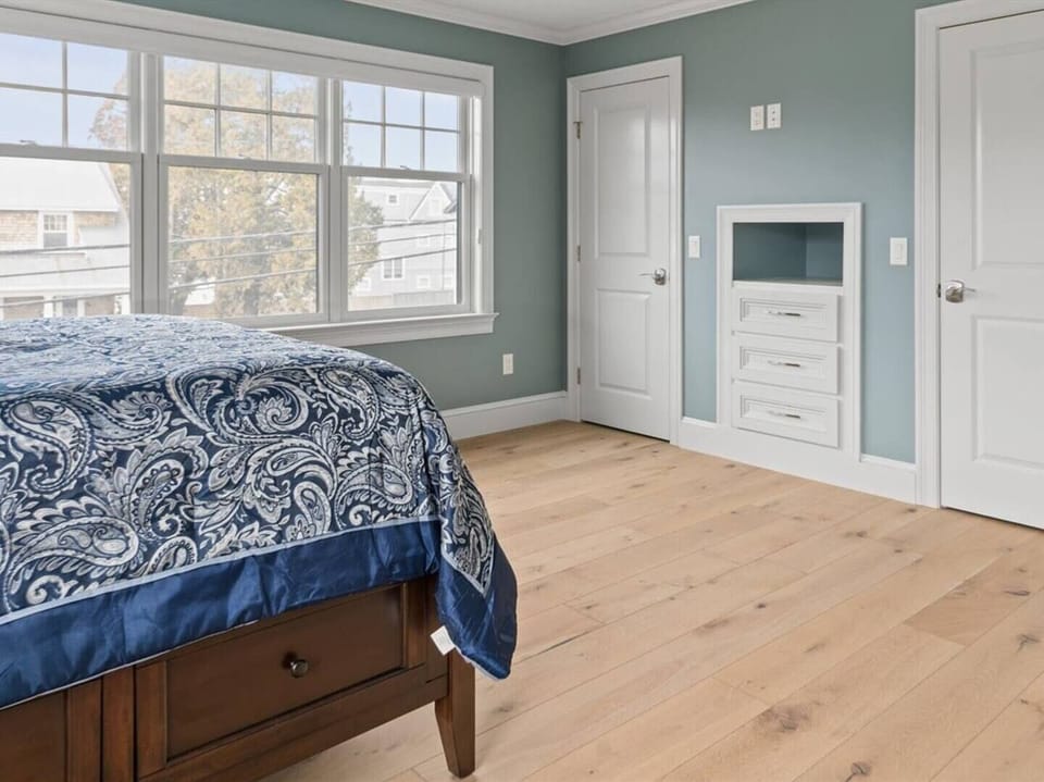 Guest Room 2