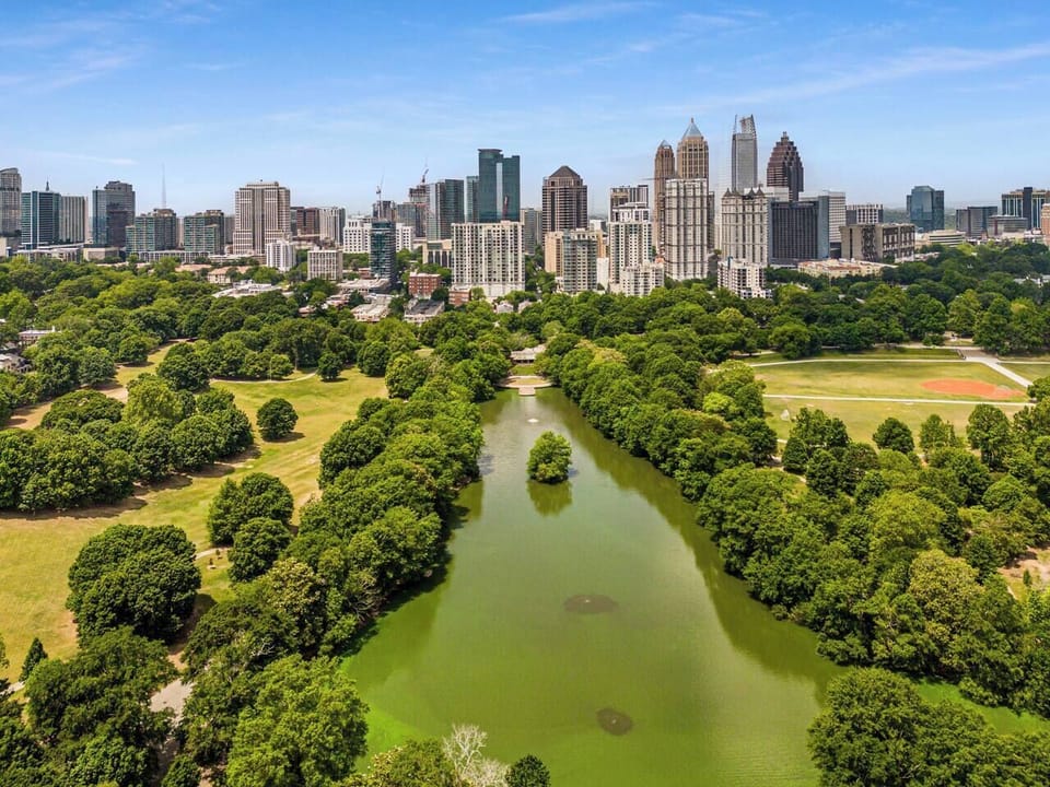 The Incredible Piedmont Park - Just steps away from Pine Lodge. 