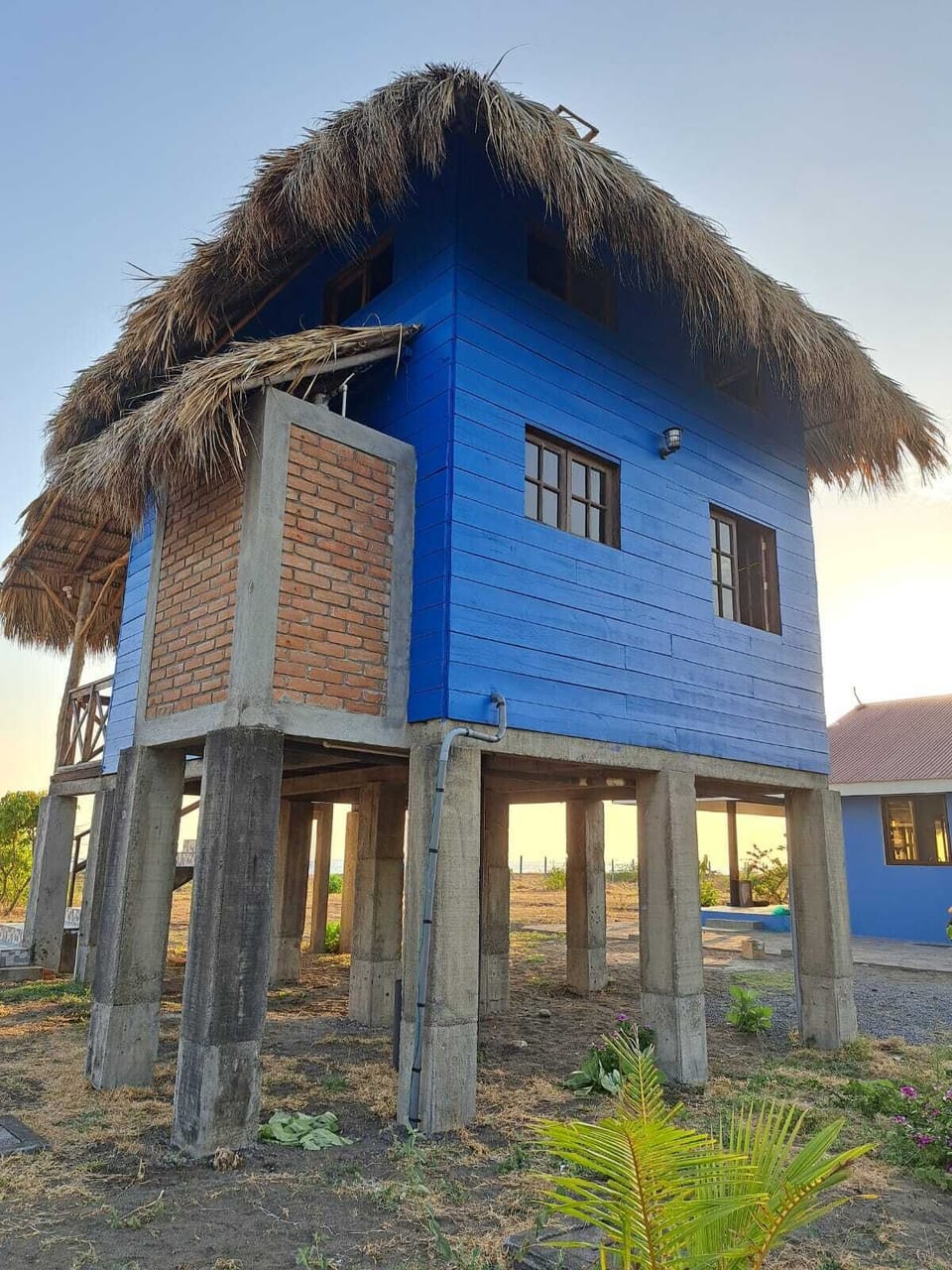 View from behind the Cabana looking to the ocean