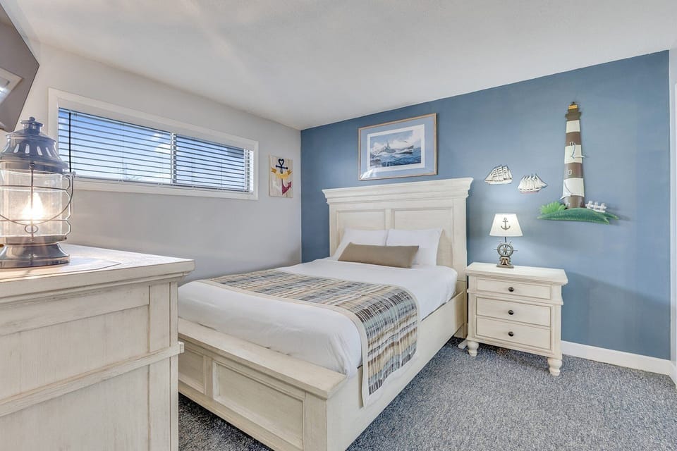Atlantic Towers 312-print-015-046-Bedroom 2-4200x2800-300dpi