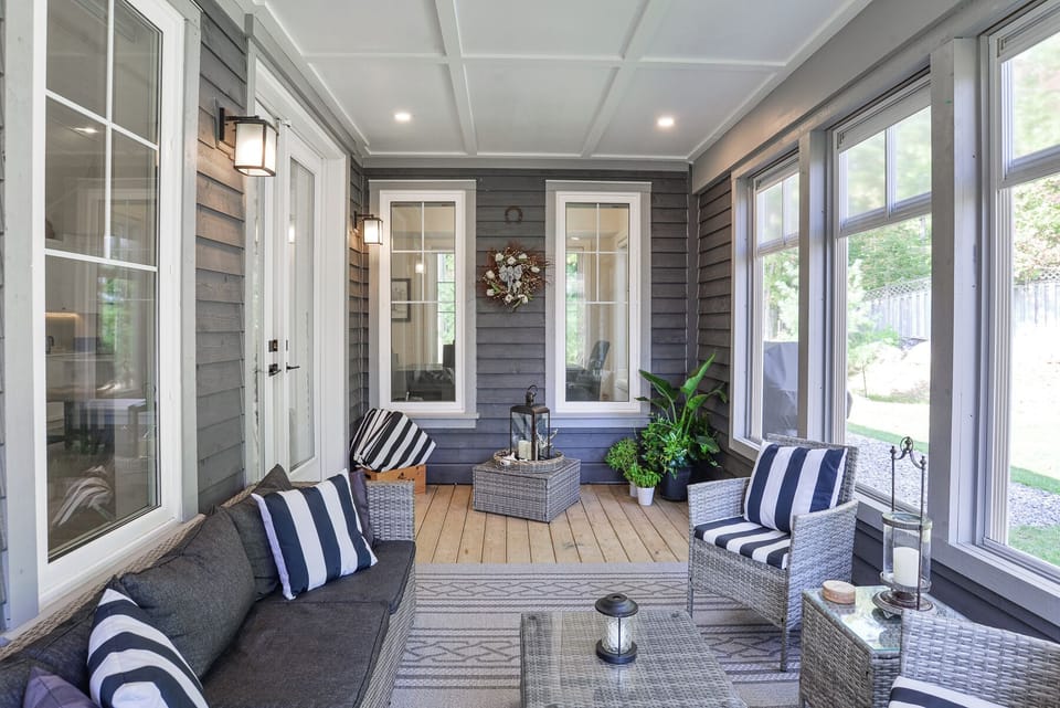 Port Carling Muskoka Room