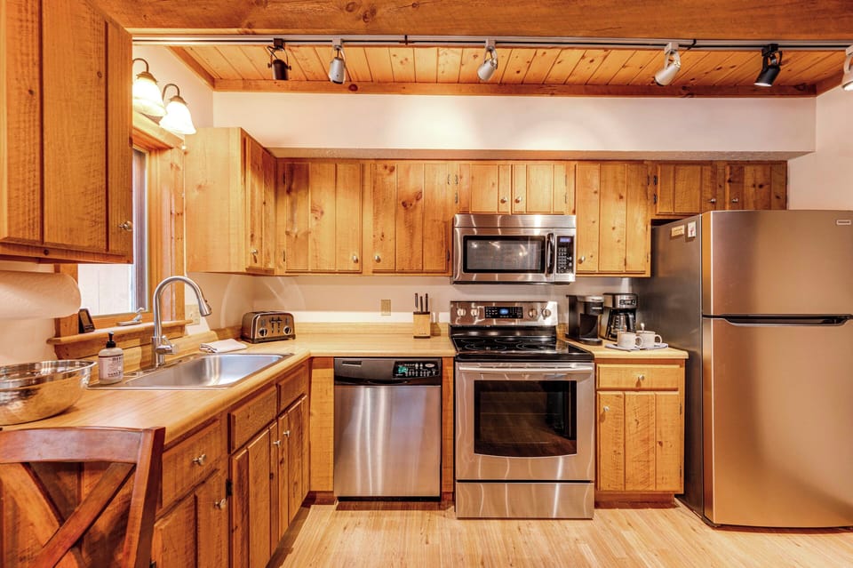 Kitchen | Drip Coffee Maker | Keurig | Cooking Basics | Spices