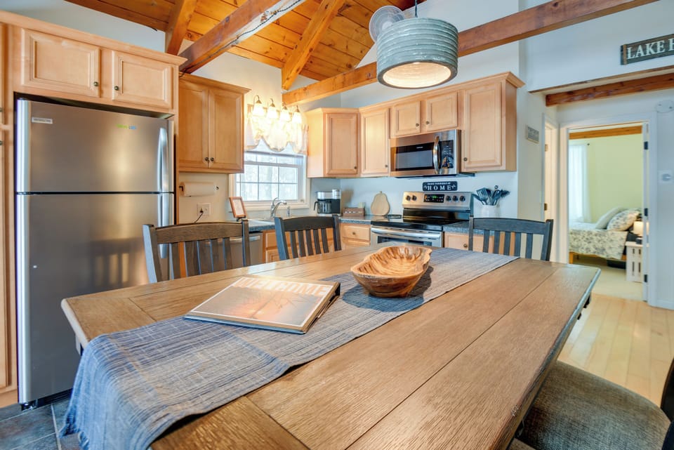 Kitchen & Dining Area | Central Heating | 0.1 Mi to Lower Beech Pond