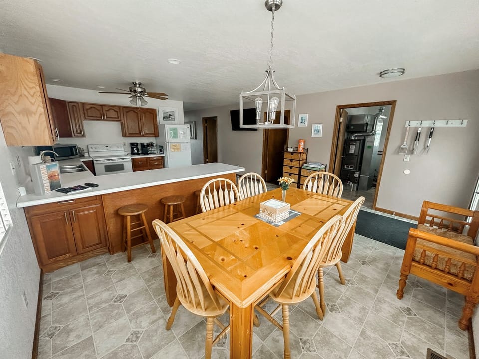 [Fully Equipped Kitchen]