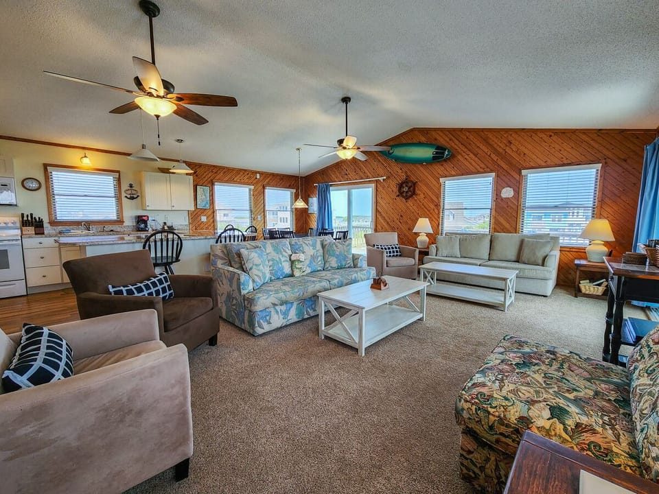 Great Room 2023