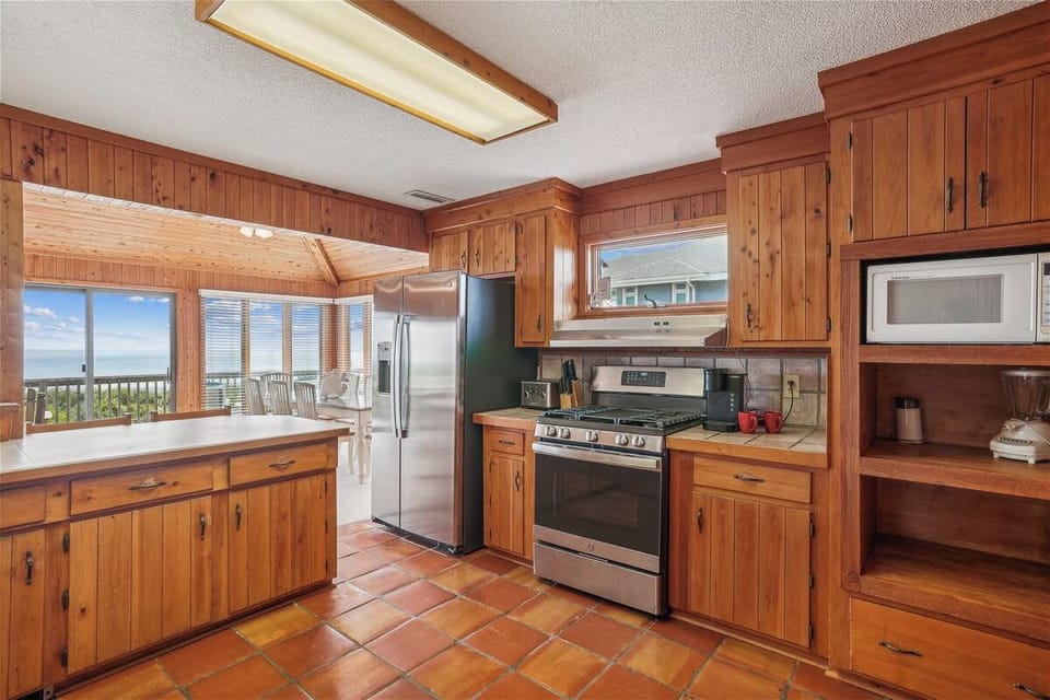 Kitchen 2024