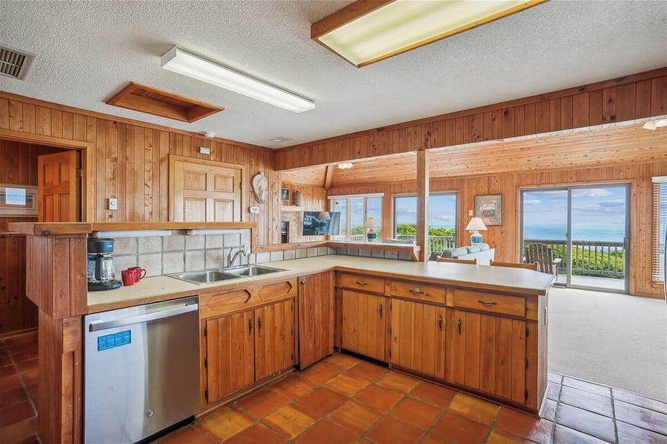 Kitchen 2024