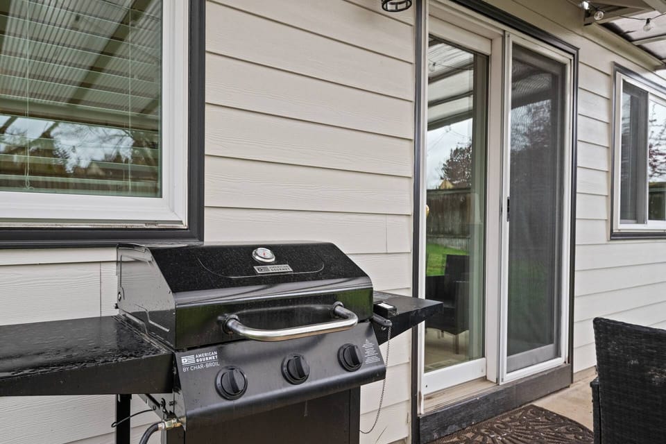 " Lovely house. Will definitely recommend and will definitely stay here again in the future." - Domitila