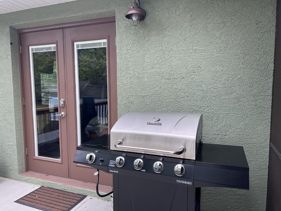 Grillin'